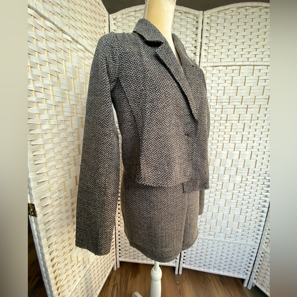 NWT Hem & Thread Chevron Jacquard Textured Crop Blazer flattering 1 button close - Picture 11 of 11